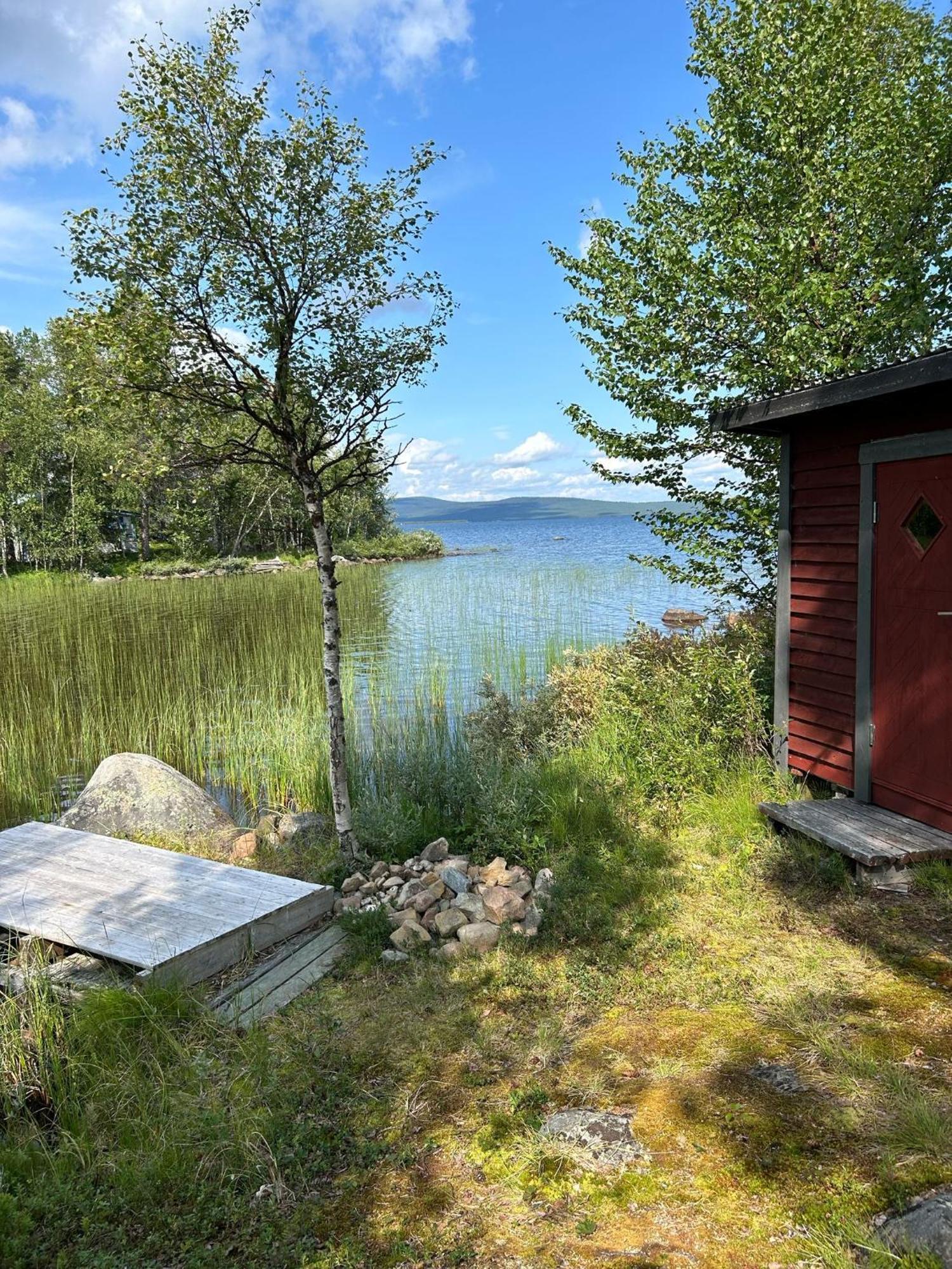 Camp Caroli Family House Villa Jukkasjärvi Екстериор снимка